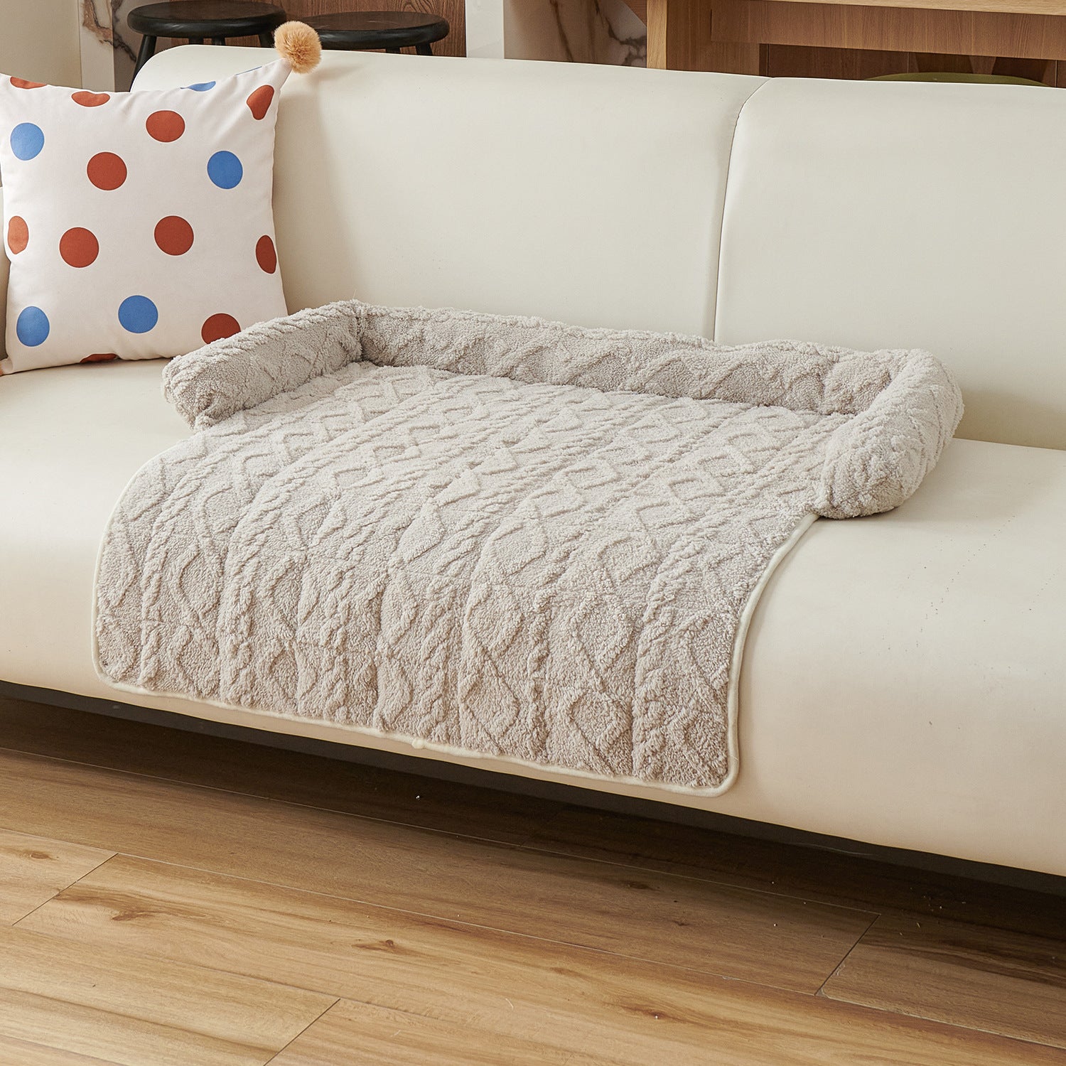 PeakPaw Plush Non-Slip Pet Mat – Thick Warm Washable Bed for Dogs & Cats (75×75cm)